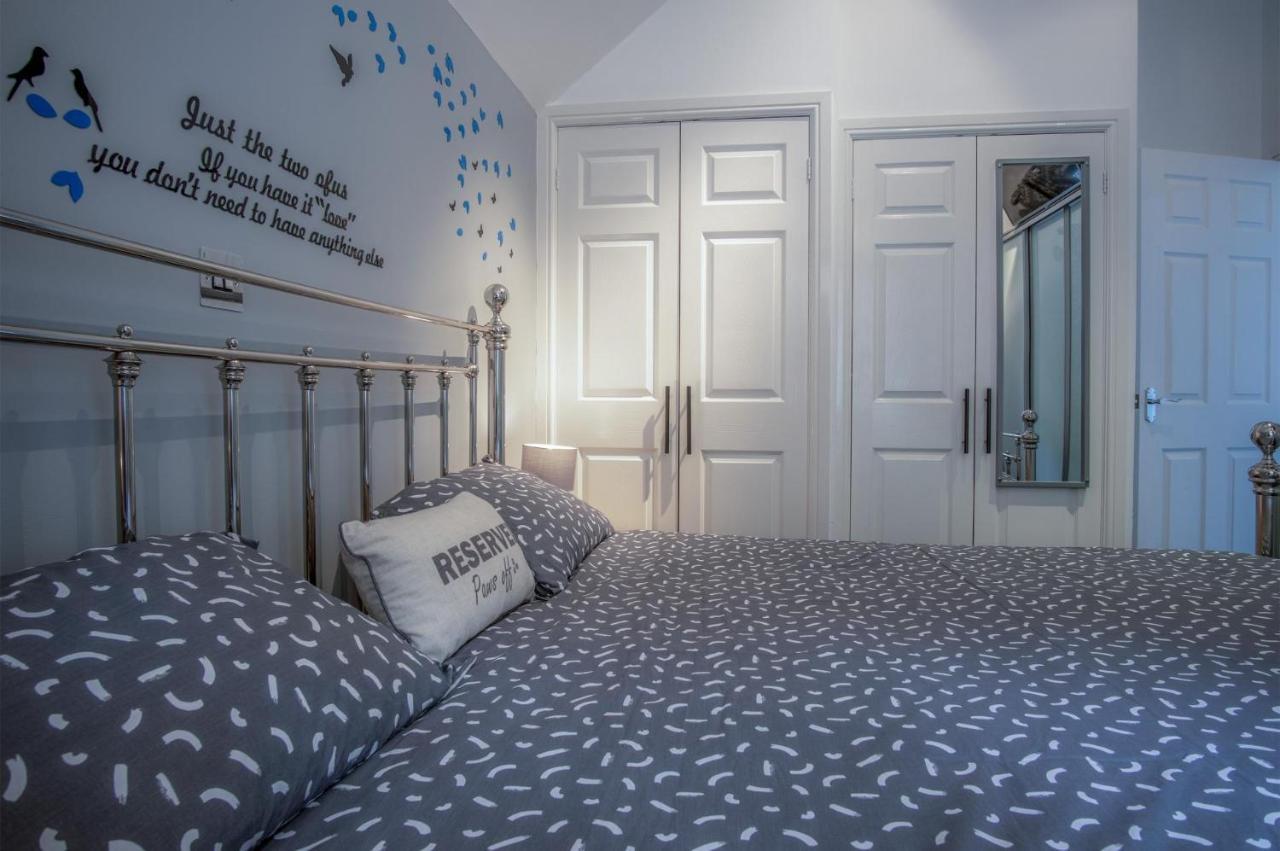 Nautilus - 2 Bedroom Apartment - 펜다인 외부 사진